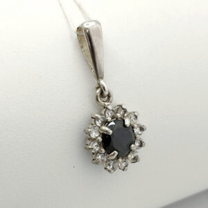 Срібний кулон