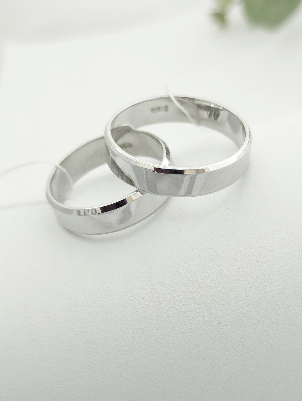 Срібне кільце обручне