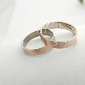 6579228776_serebryanye-obruchalki-925proby.jpg Срібні обручки 925пробы зі вставками золота 375пробы.