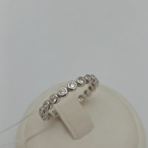 Срібне кільце 925 проби з цирконієм