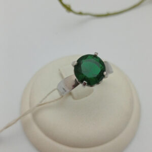 Срібне кільце з фіаніт