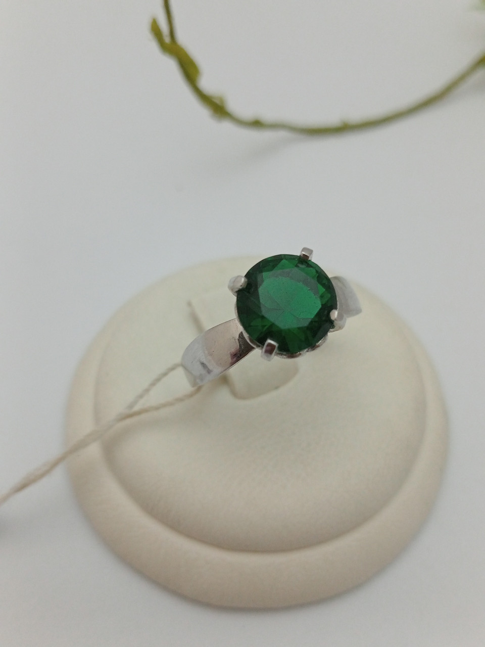 Срібне кільце з фіаніт