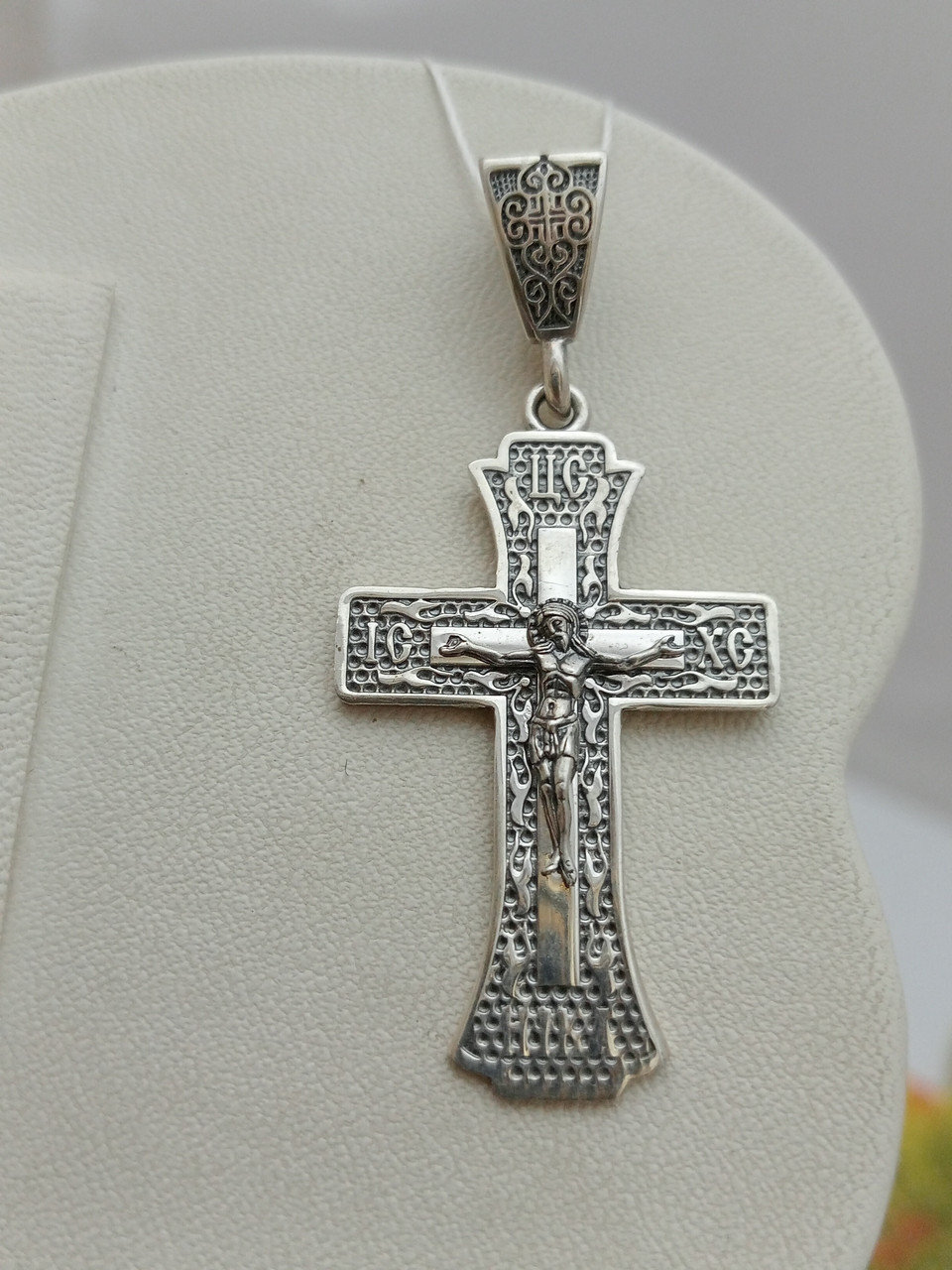 Срібний хрестик із розп'яттям 925 проби