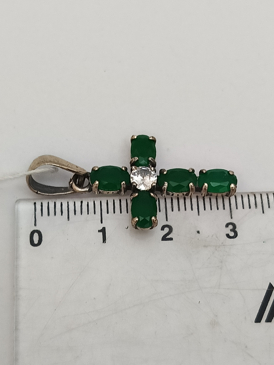 Срібний хрестик із зеленим цирконієм - Зображення 2