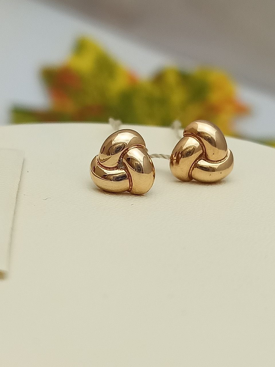 Золоті сережки пусети 585 проби